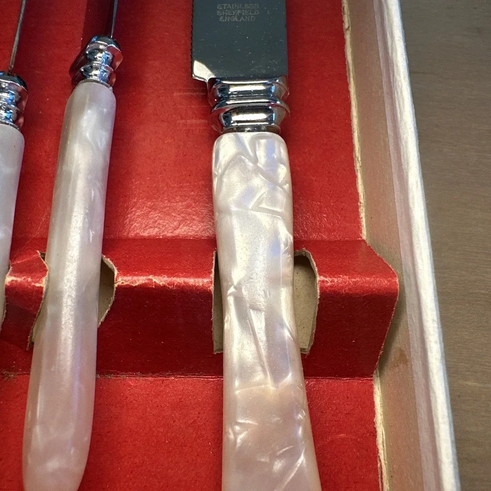Sheffield VTG Stainless Steel England 6 Mother Of Pearl‎ Tea Knife Dessert Knife